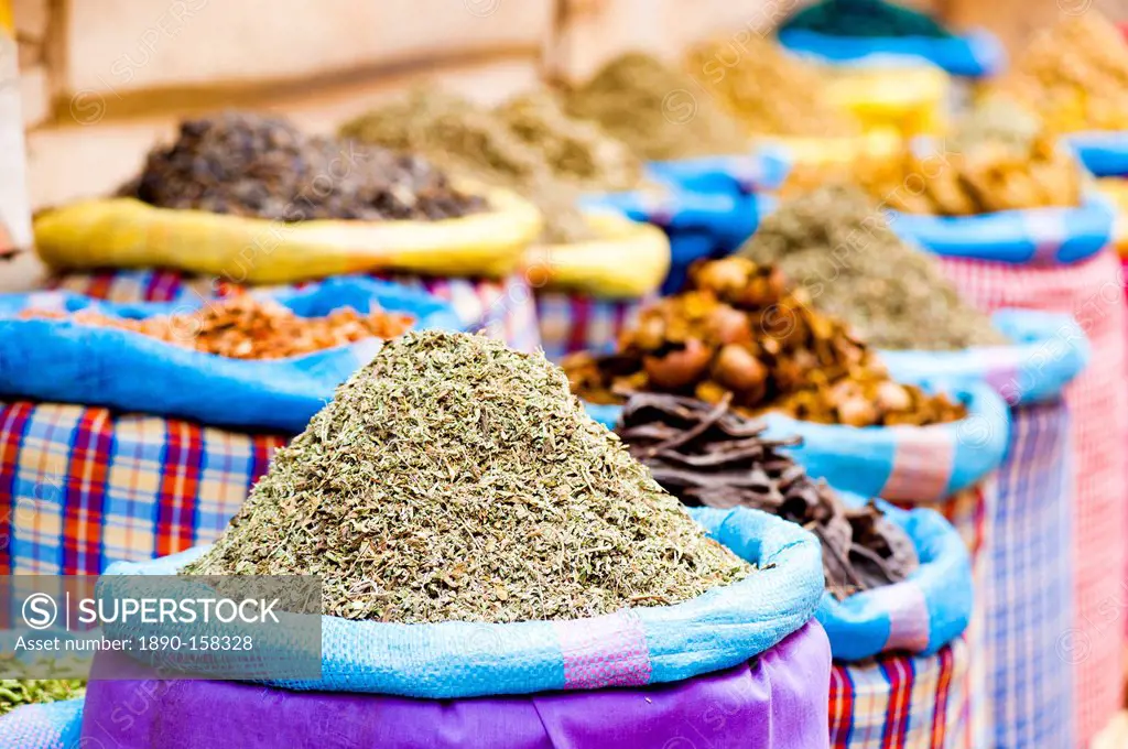 Colourful spices in the souks just off Djemaa El Fna, Marrakech, Morocco, North Africa, Africa