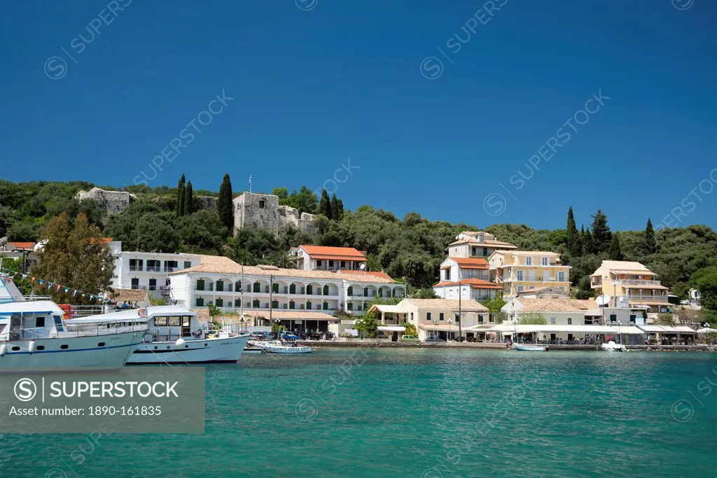 The harbour in Kassiopi on the northeast coast of Corfu, The Ionian Islands, Greek Islands, Greece, Europe
