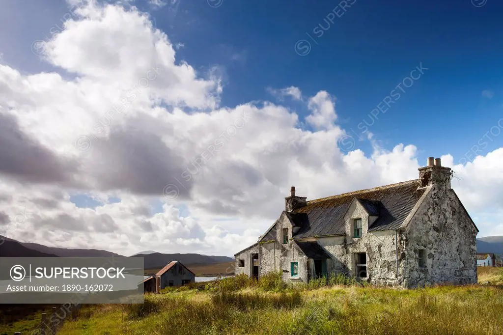Abandoned croft near the village of Lacasaidh (Laxay), Isle of Lewis, Outer Hebrides, Scotland, United Kingdom, Europe