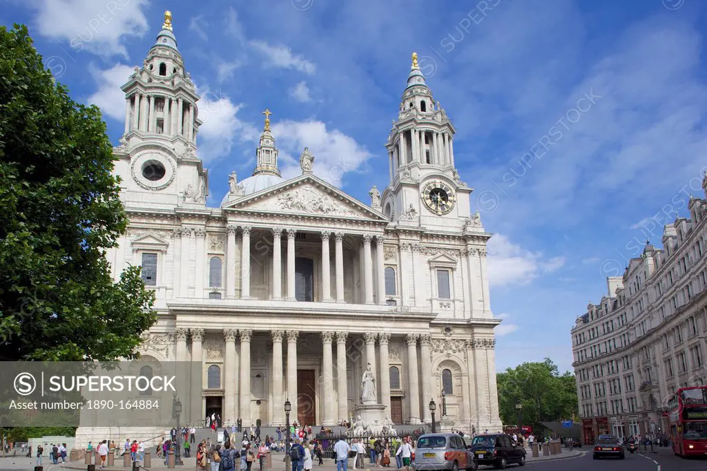View of St. Paul's Cathedral, London, England, United Kingdom, Europe