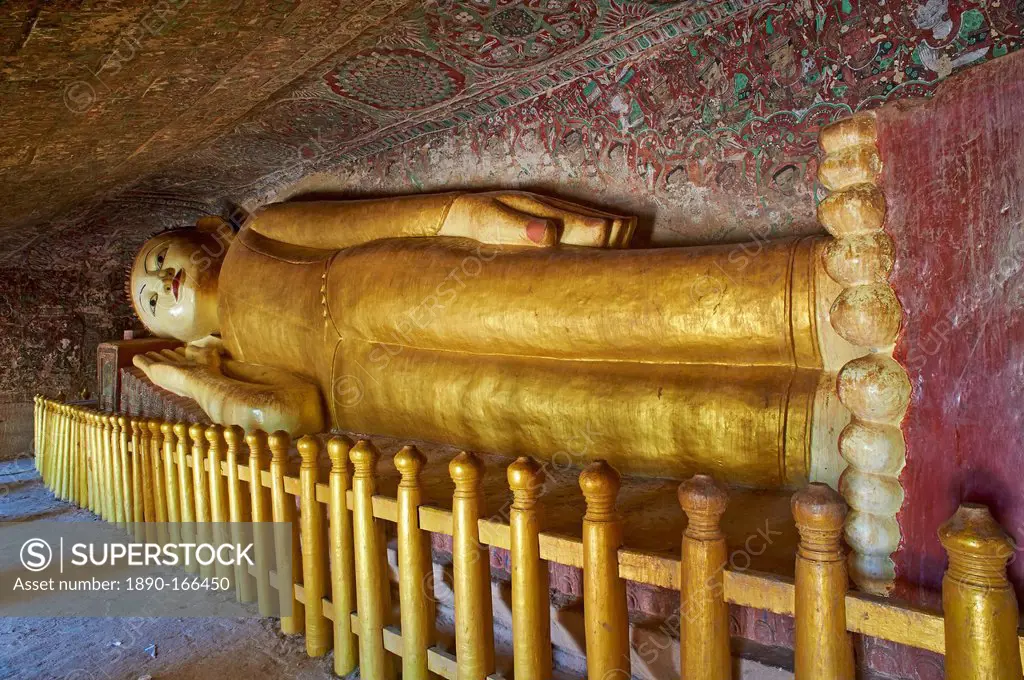 Reclining Buddha statue in the Po Win Daung Buddhist cave, dating from the 15th century, Monywa, Sagaing Division, Myanmar (Burma), Asia