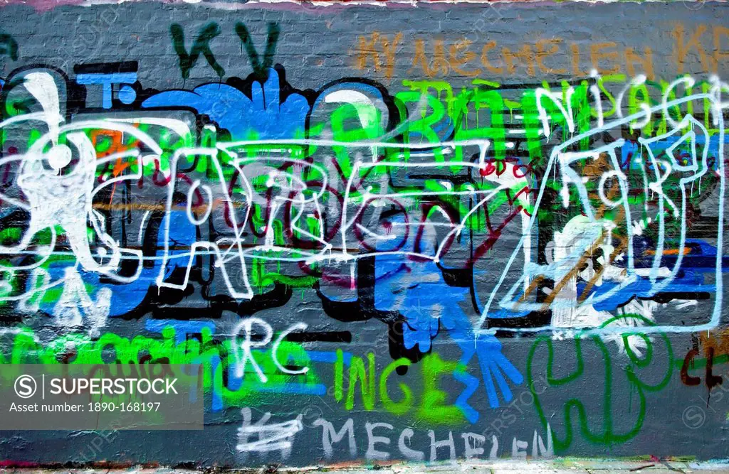 Graffiti in Werregaren Straat, Ghent, Belgium