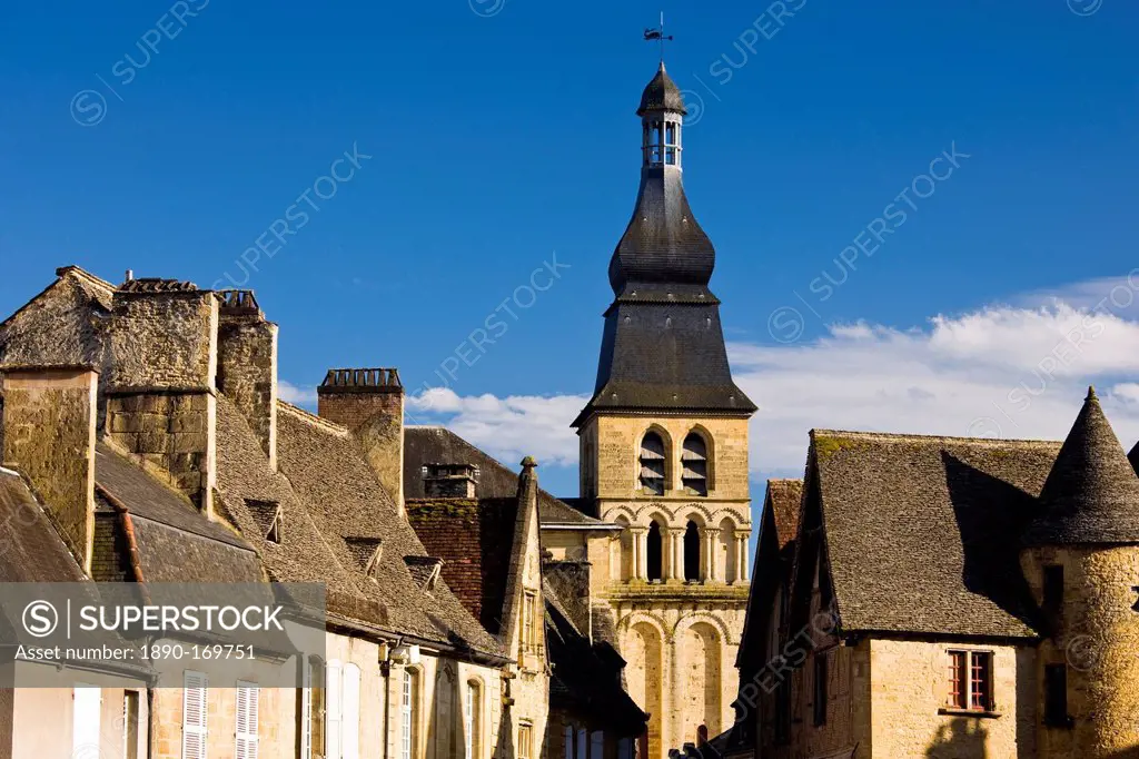 Typical French architecture in popular picturesque tourist destination of Sarlat in Dordogne, France