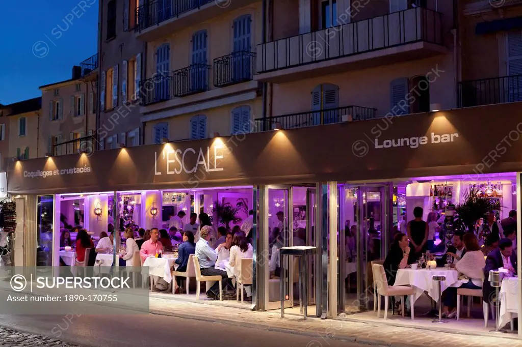 L'Escale restaurant in the evening, Saint-Tropez, Var, Provence-Alpes-Cote d'Azur, Provence, France, Europe