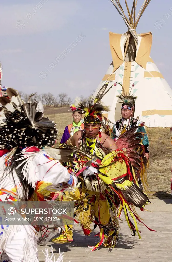 Tribes of plains indians - Sioux, Dakota, Cree and Dene First Nation People, Wanuskewin Heritage Park, Saskatoon, Canada