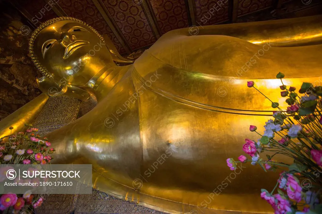 Wat Pho (Wat Phra Chetuphon) (Temple of the Reclining Buddha), Bangkok, Thailand, Southeast Asia, Asia