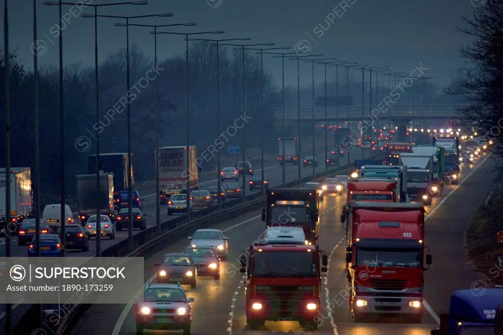 London-bound traffic on M1 Motorway in Northampton, United Kingdom.