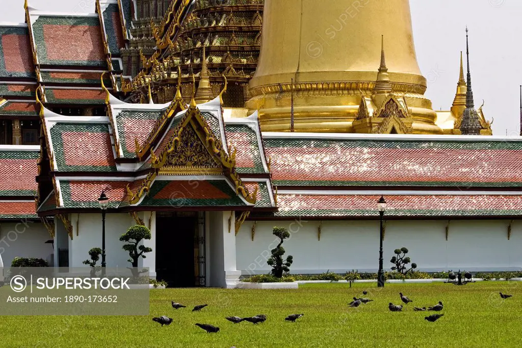 Roofs of the Prasat Phra Thep Bidon and Phra Sri Ratana Chedi, Bangkok, Thailand.