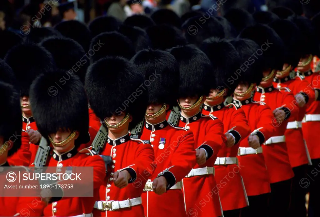 Guards in bearskins march in Windsor, England