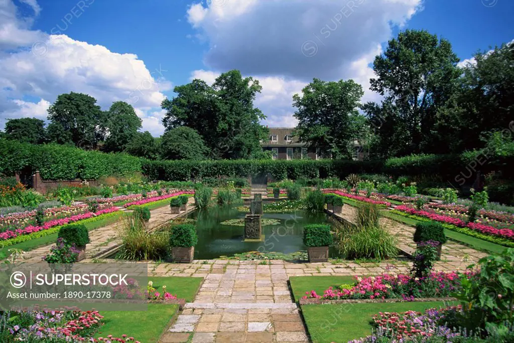 Sunken garden, Kensington Gardens, London, England, United Kingdom, Europe