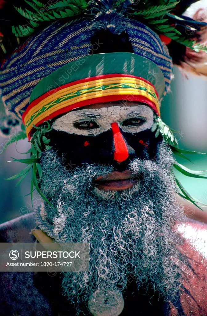 Man at a Sing Sing tribal gathering Papua New Guinea, South Pacific