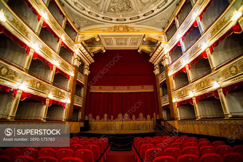 Noto Theatre interior (Teatro Comunale Vittorio Emanuele) in Piazza XVI Maggio, Noto, Sicily, Italy, Europe