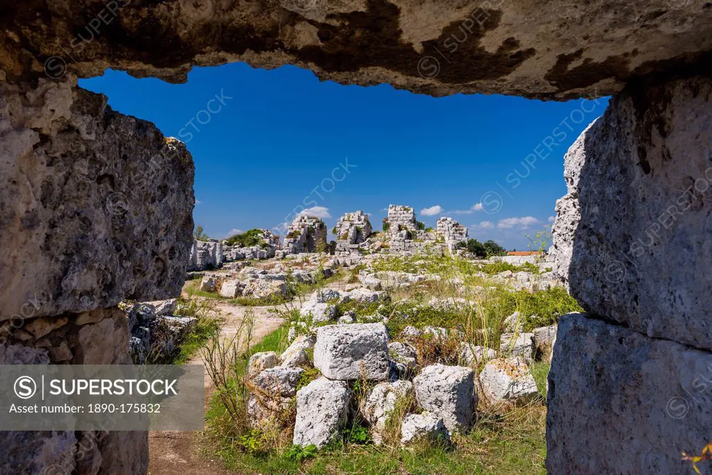 Eurialo Casle (Castello Eurialo), ruins of the Greek Castle, Syracuse (Siracusa), Sicily, Italy, Europe