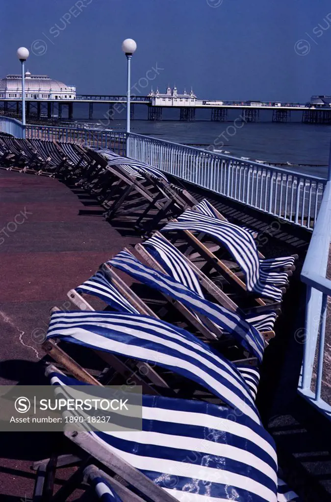 Wind on the Promenade, Eastbourne, East Sussex, Sussex, England, United Kingdom, Europe