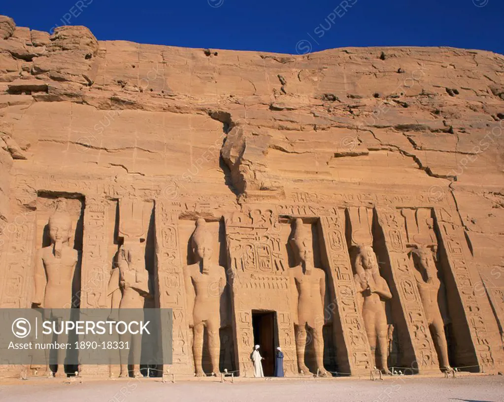 Statues of Ramses II and Queen Nefertari on front of the Temple of Hathor, built in honour of Queen Nefertari, Abu Simbel, UNESCO World Heritage Site,...