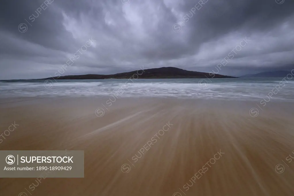 Island of Taransay from Luskentyre Beach, Isle of Harris, Outer Hebrides, Scotland, United Kingdom, Europe