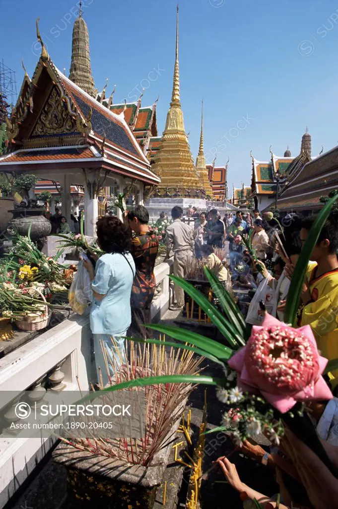 Songkran Festival, Wat Po, Bangkok, Thailand, Southeast Asia, Asia