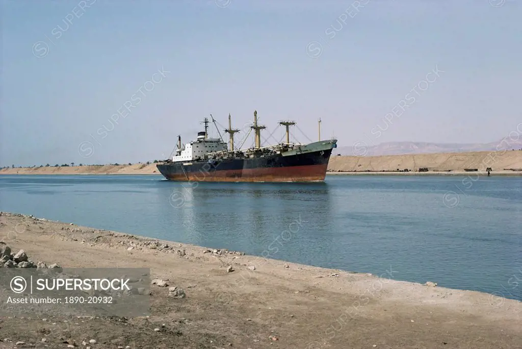 Northbound ship, Suez Canal, Egypt, North Africa, Africa