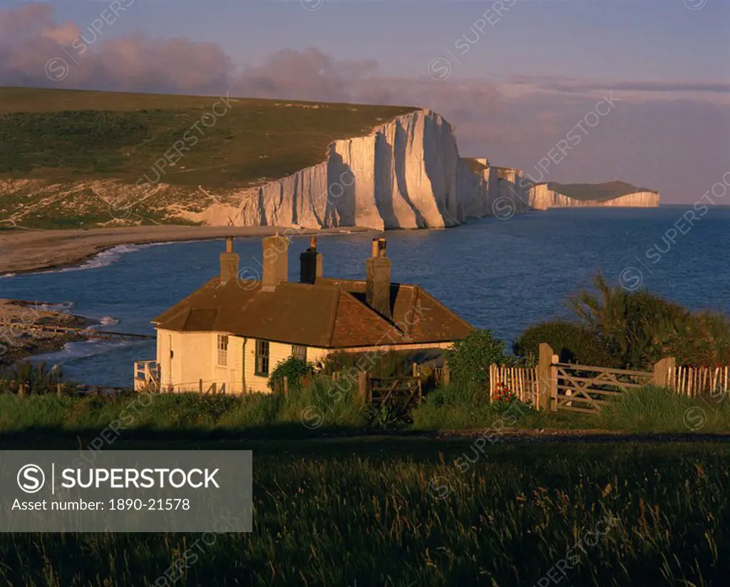 Houses on Seaford Head overlooking The Seven Sisters, East Sussex, England, United Kingdom, Europe