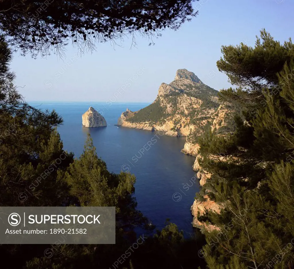 View to Isla Colomer from Formentor Peninsula, Majorca, Balearic Islands, Spain, Mediterranean, Europe