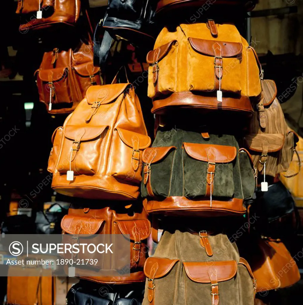 Leather bags for sale, San Lorenzo Market, Florence, Tuscany, Italy, Europe