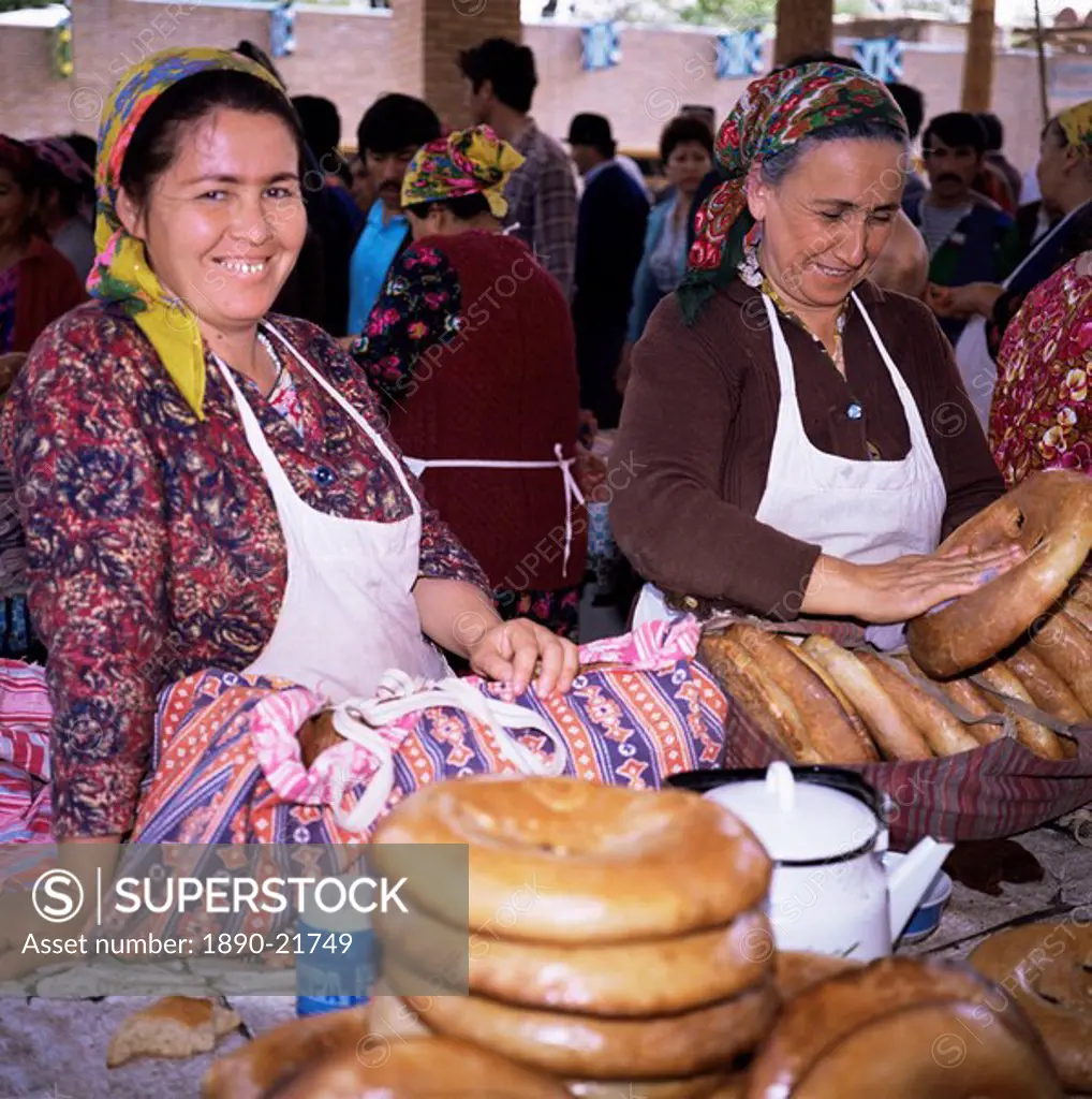 Bread stall, Central Market, Samarkand, Uzbekistan, C.I.S., Central Asia, Asia