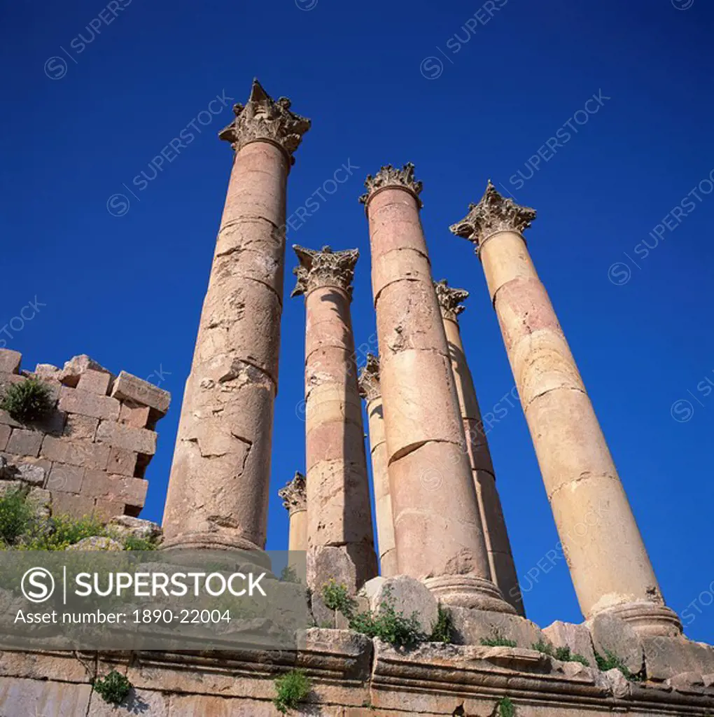 Detail of the peristyle of 13m high columns from the Roman Temple of Artemis, dating from the 1st century AD, Jerash, one of the ancient Roman cities ...