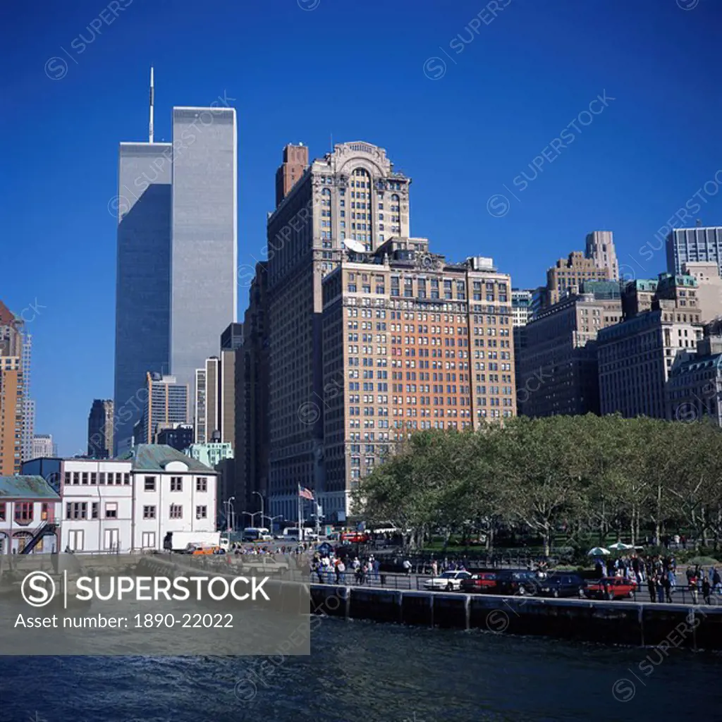 Battery Park at the southern tip of Manhattan, with the World Trade Center behind, taken before 2001, New York City, United States of America, North A...