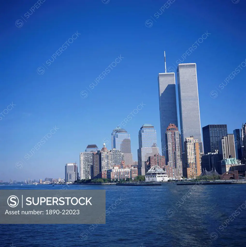 City skyline with Battery Park at the southern tip of Manhattan and the World Trade Center, 100 storeys, 1350 ft tall, opened 1970, destroyed in Septe...