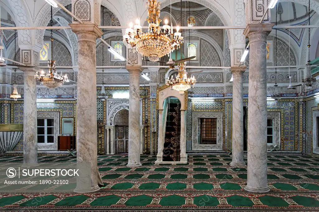 Gurgi Mosque, built in 1833 by Mustapha Gurgi, Tripoli, Libya, North Africa, Africa