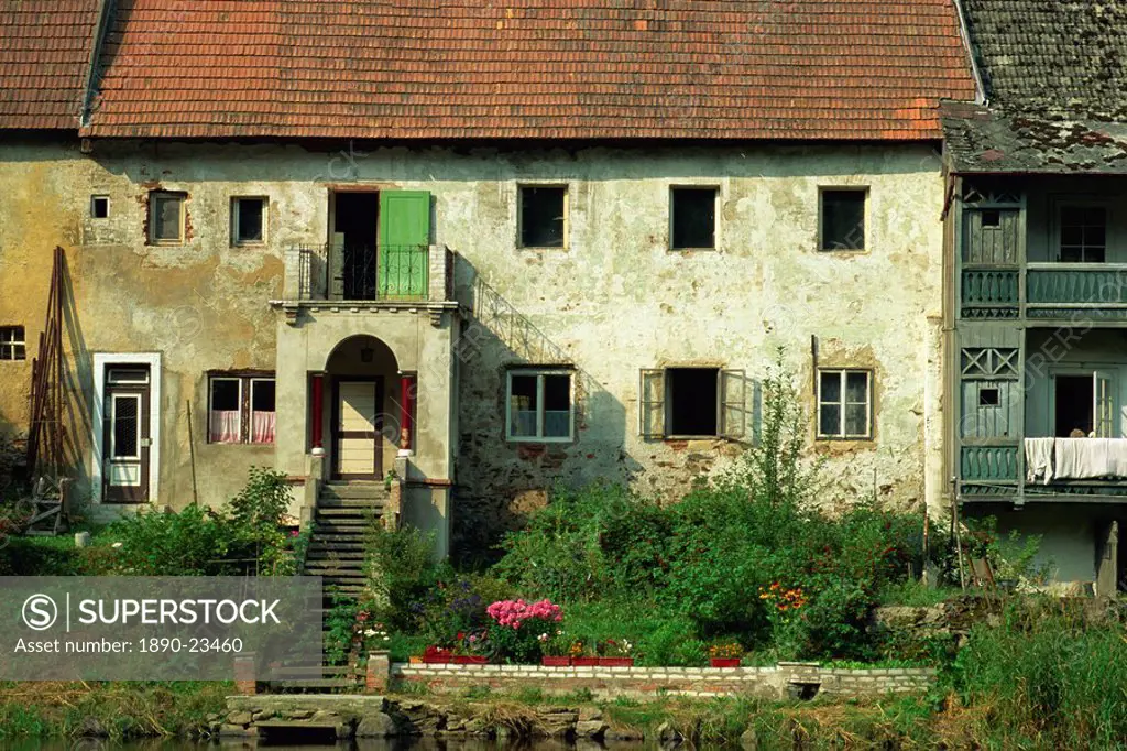 Typical Bohemian house, Rozmberk nad Vltavou, Bohemia, Czech Republic, Europe