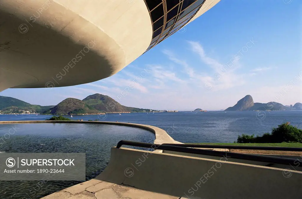 View across bay to Rio from Museo de Arte Contemporanea, by Oscar Niemeyer, Rio de Janeiro, Brazil, South America
