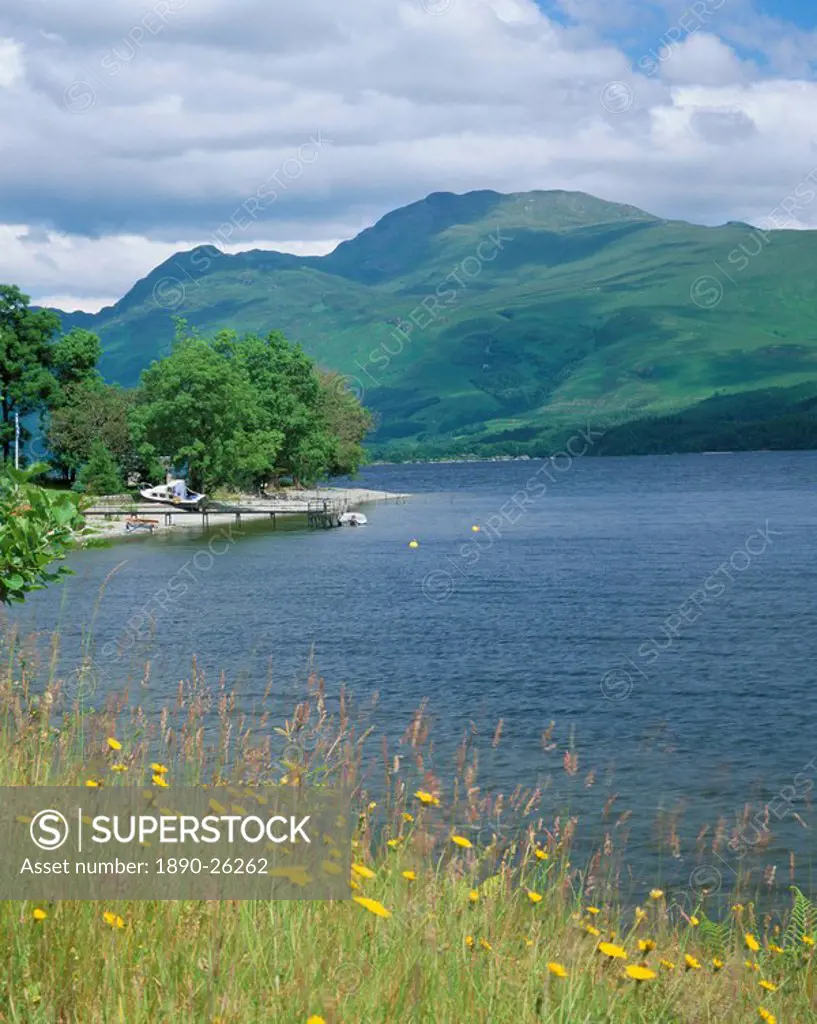 Loch Lomond and Ben Lomond from north of Luss, Argyll and Bute, Strathclyde, Scotland, United Kingdom, Europe