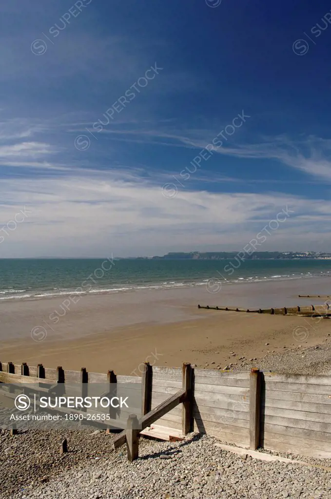 Wooden groyne on the beach at Amroth, Pembrokeshire, Wales, United Kingdom, Europe