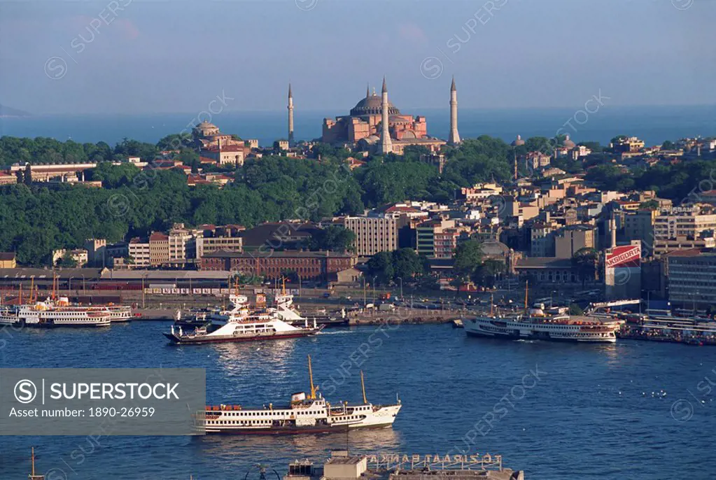 Istanbul skyline including the Aghia Sophia Basilica, Istanbul, Turkey, Europe
