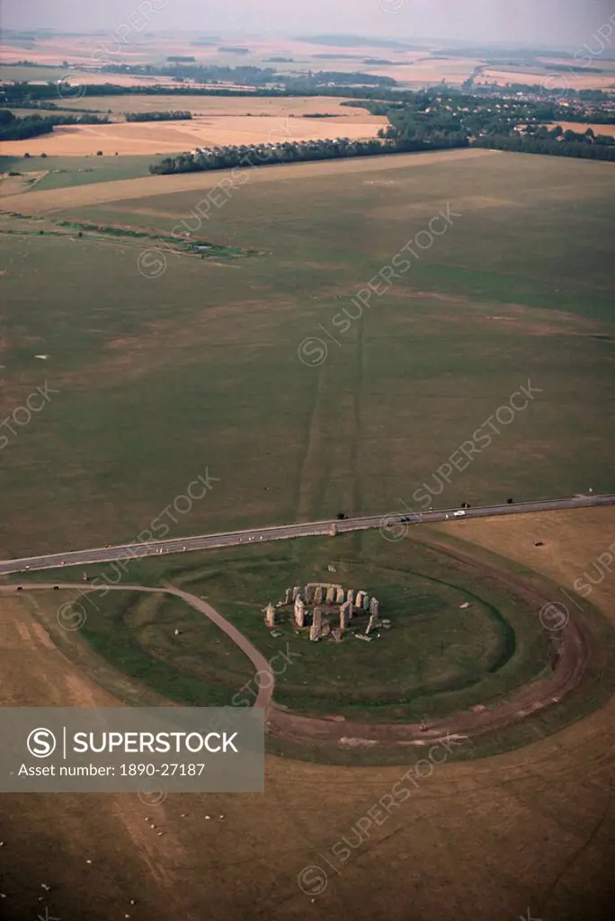 Aerial view of Stonehenge, UNESCO World Heritage Site, Salisbury Plain, Wiltshire, England, United Kingdom, Europe