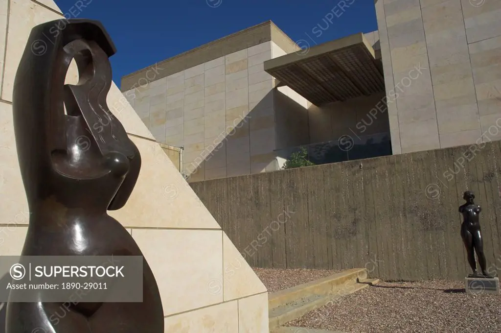 Two sculptures with museum facade in the background, Sculpture Garden, Israel Museum, Jerusalem, Israel, Middle East