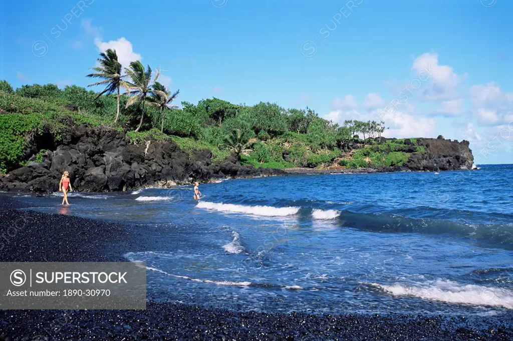 Walanapanapa Black Sand Beach, Hana Coast, Maui, Hawaii, Hawaiian Islands, United States of America, Pacific, North America