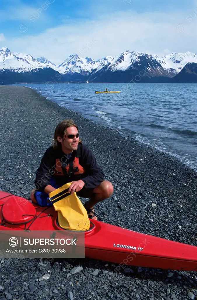 Kayaking, Resurrection Bay, gateway to Kenai Fjords, Chugach Mountain Range, Seward, Alaska, United States of America, North America