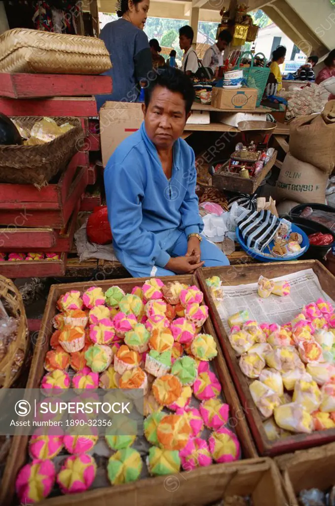 Cakes for sale, Ubud market, Bali, Indonesia, Southeast Asia, Asia