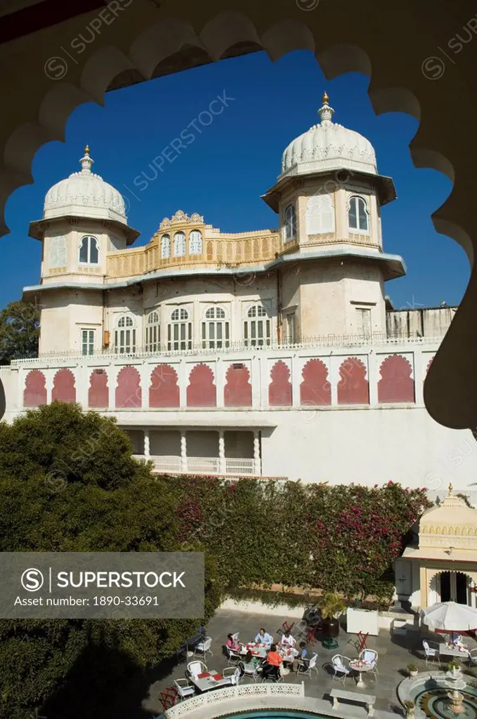 Shiv Niwas Palace, a former royal guest house and now a heritage hotel, Udaipur, Rajasthan state, India, Asia