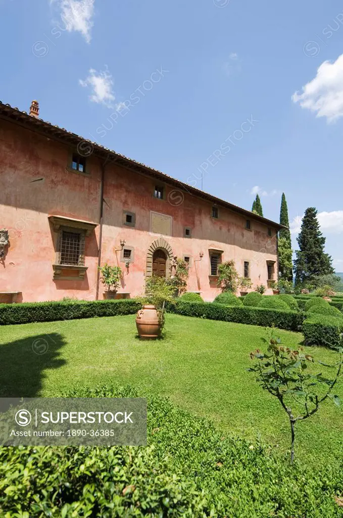 The Villa Vignamaggio, used in film Much Ado About Nothing, a wine producer whose wines were the first to be called Chianti, near Greve, Chianti, Tusc...