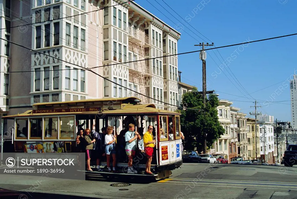 Cable car on Nob Hill, San Francisco, California, USA