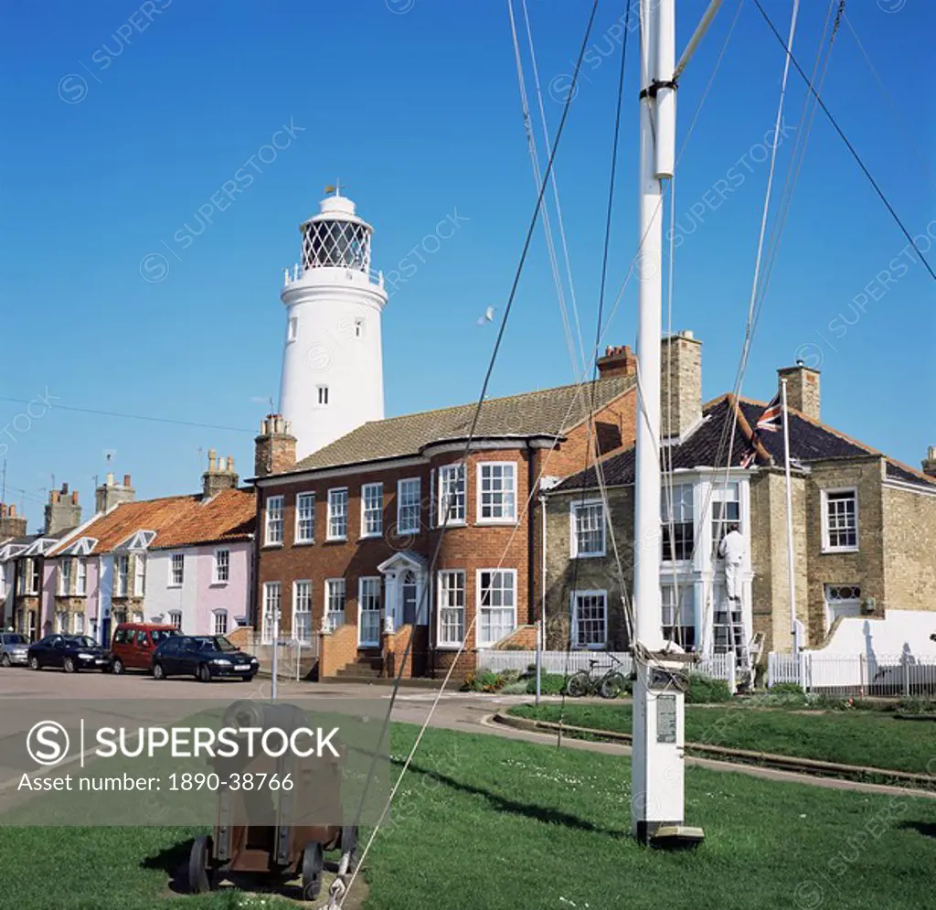 Lighthouse from St. James Green, with cannon, Southwold, Suffolk, England, United Kingdom, Europe