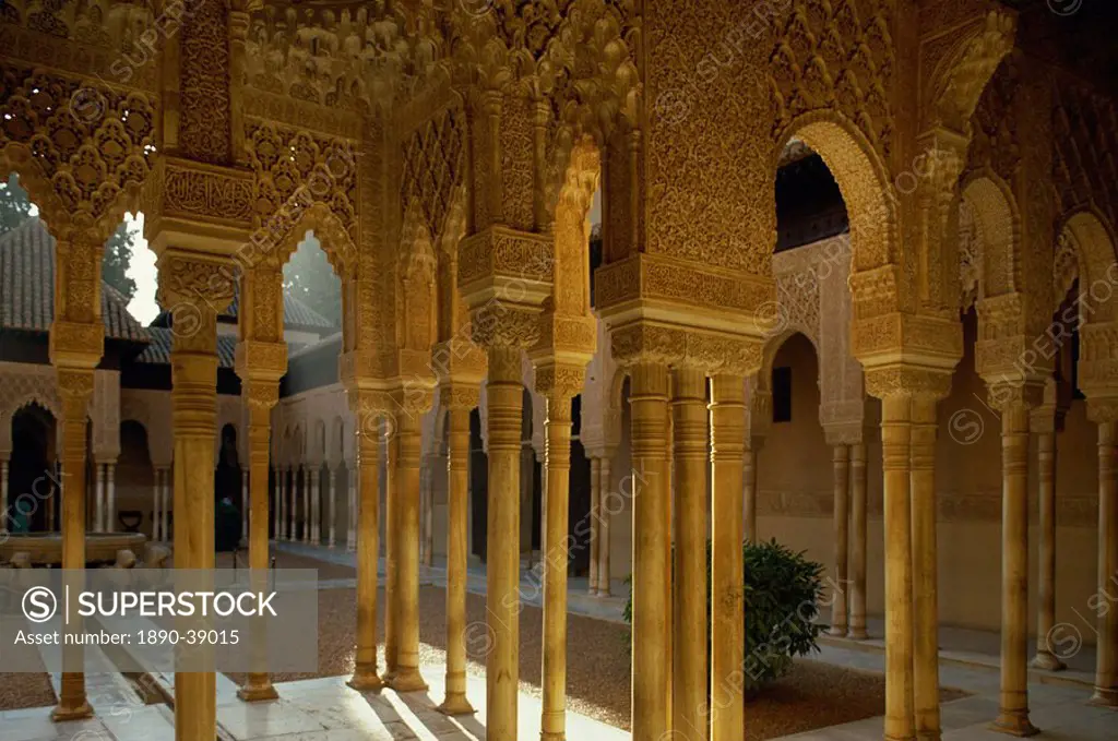 The Court of the Lions in the Alhambra Palace in Granada, UNESCO World Heritage Site, Andalucia Andalusia, Spain, Europe