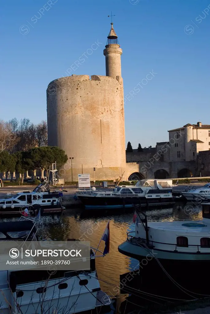 Walls dating from 13th century, Aigues_Mortes, Languedoc, France, Europe