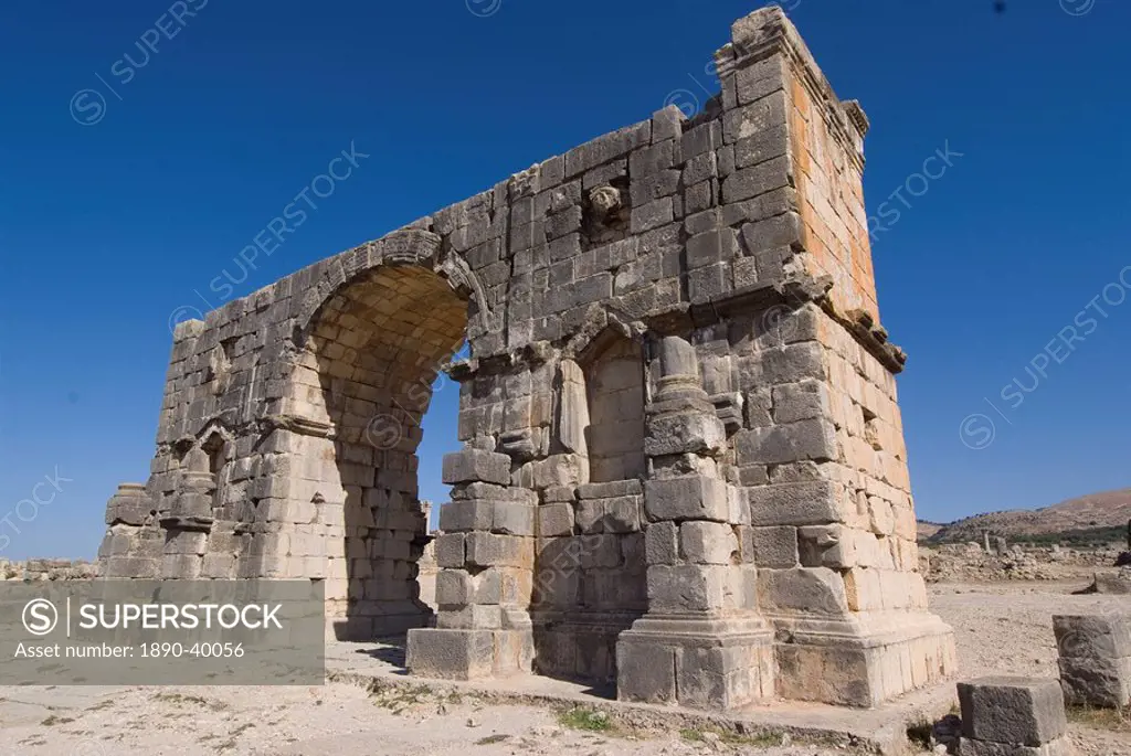 Triumphal Arch, Roman site of Volubilis, UNESCO World Heritage Site, Morocco, North Africa, Africa