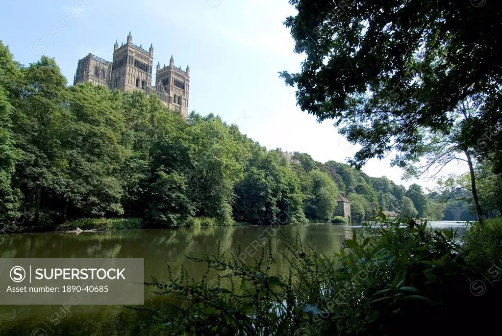 Cathedral overlooking River Wear, UNESCO World Heritage Site, Durham, County Durham, England, United Kingdom, Europe