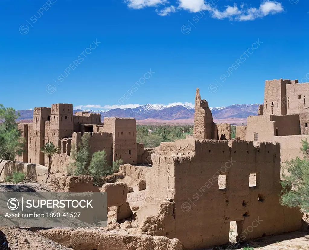 Kasbah, Dades Valley, and the Atlas Mountains, Morocco, North Africa, Africa
