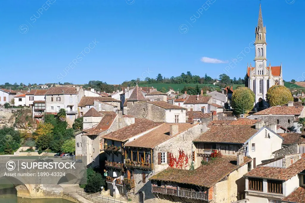 Medieval town of Nerac, by the Baize River, Lot et Garonne, Aquitaine, France, Europe